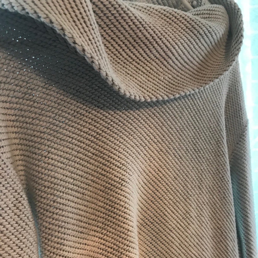 Knit sweater - Picture 3 of 3